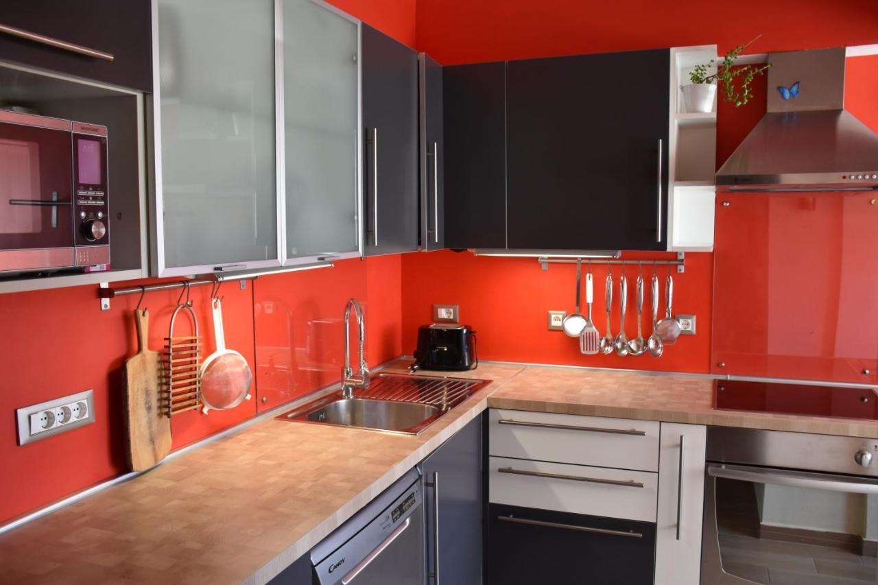 Apartman Tina Apartment โปเรช ภายนอก รูปภาพ