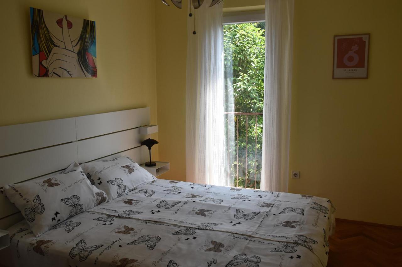 Apartman Tina Apartment โปเรช ภายนอก รูปภาพ