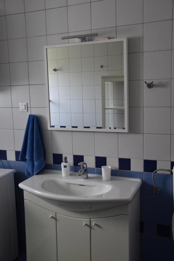 Apartman Tina Apartment โปเรช ภายนอก รูปภาพ